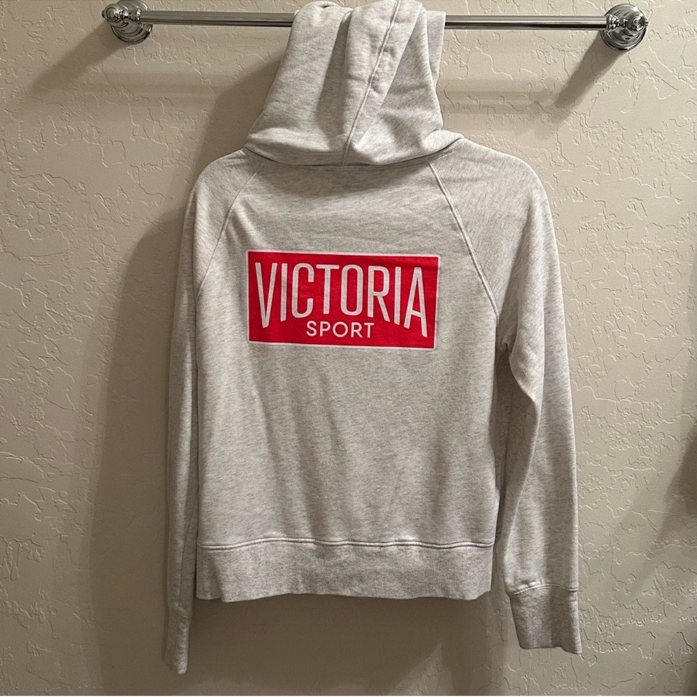 VS Women's Gray Hoodie Sweater